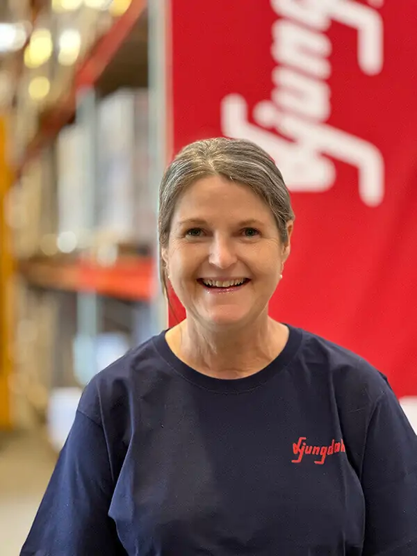 Kundeservicemedarbejder, Jeanette