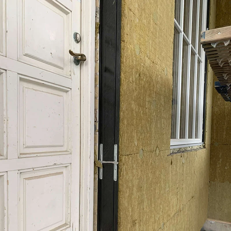 Ljungdahl OUTFRAME vinduesfals ved isolering
